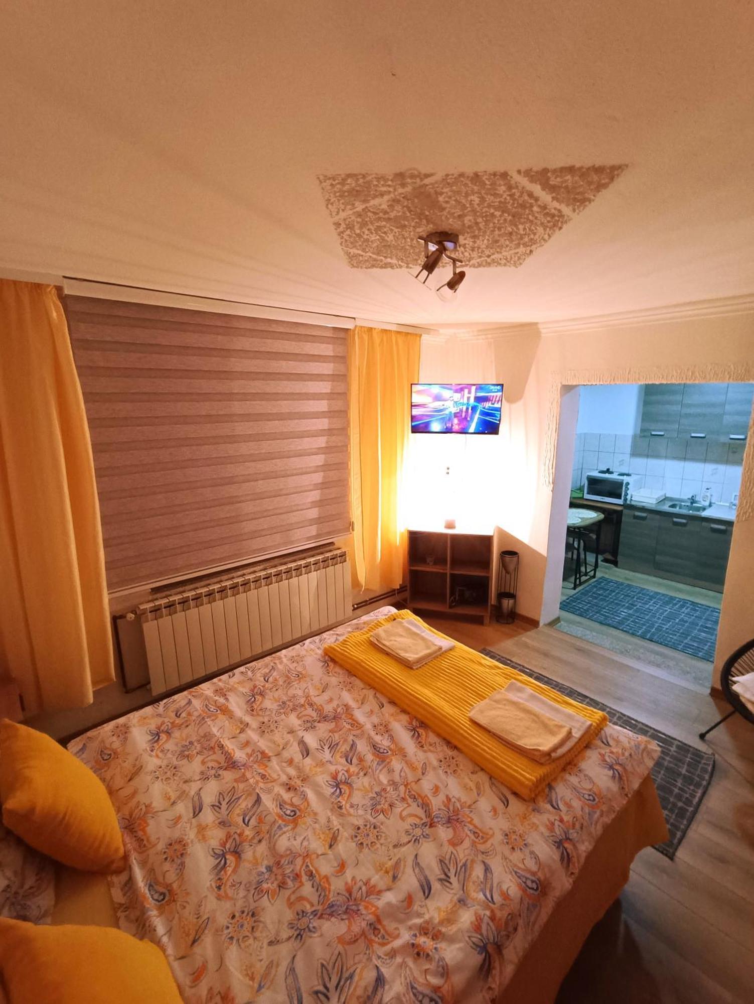 Apartament Garden Free Parking Sarajewo Zewnętrze zdjęcie